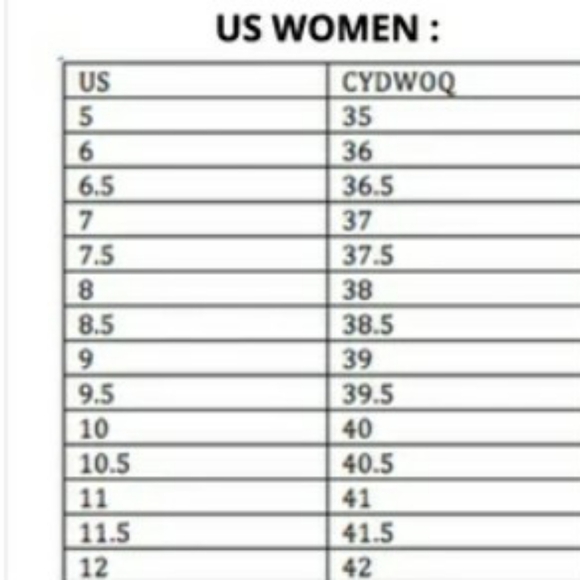 Cydwok | Leather Thong Wooden Sandals - Picture 12 of 12